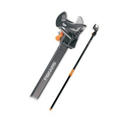 FISKARS UNIVERZÁLNE PREDĹŽENÉ ZÁHRADNÉ NOŽNICE 2.3M UP84