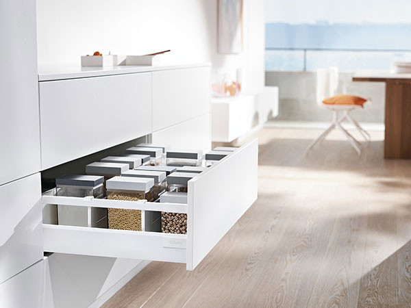 BLUM TANDEMBOX ANTARO 350MM VÝŠKA D BIELA KOMPLETNÁ ZÁSUVKA