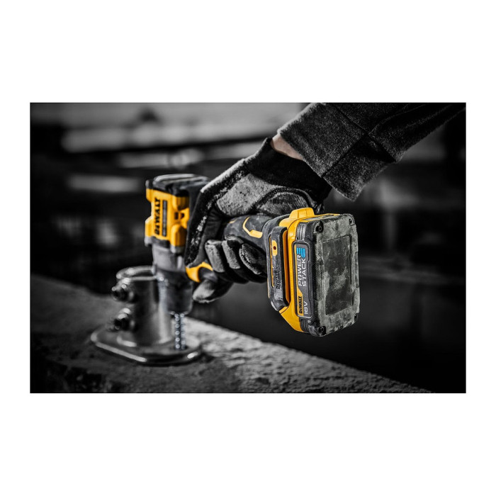 DEWALT SKRUTKOVAČ AKUMULÁTOROVÝ 18V XR POWERSTACK™ 1 7AH DCD805E2T