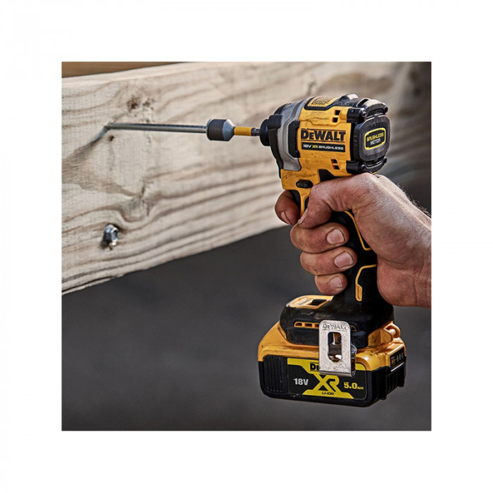 DEWALT UŤAHOVÁK AKUMULÁTOROVÝ  RÁZOVÝ  DCF850N  BEZUHLÍKOVÝ 18V / 1/4 “