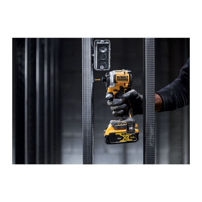 DEWALT UŤAHOVÁK AKUMULÁTOROVÝ RÁZOVÝ 18V 5AH DCF850P2T