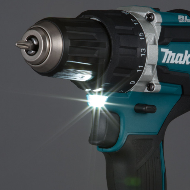 MAKITA SKRUTKOVAČ AKUMULÁTOROVÝ, 18V, DDF484T1J, PLUS NABÍJAČKA