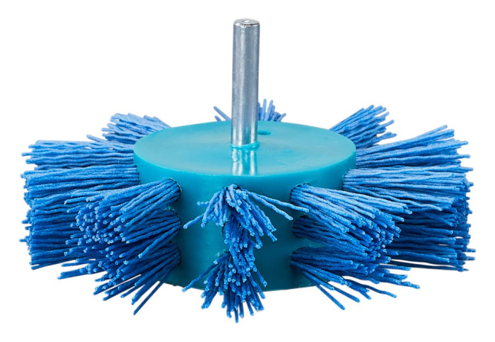 MAKITA KEFA NYLÓNOVÁ JEMNÉ ZRNO 100/6MM D-45755