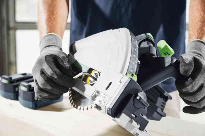 FESTOOL PÍLA AKUMULÁTOROVÁ PONORNÁ TSC 55 KEB - BASIC - 5,0 577025